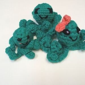 "Desk Buddies" Octopuses